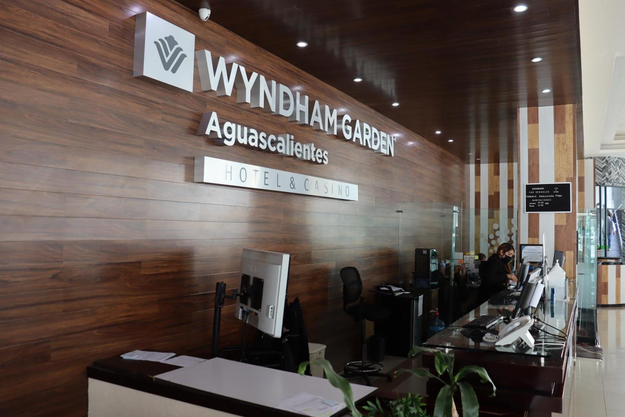 Wyndham Garden Aguascalientes Hotel & Casino Екстериор снимка